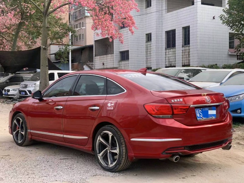 广州16年本田思铂睿7
