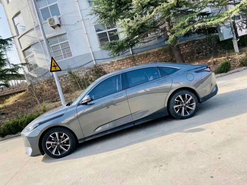 枣庄23年长安汽车逸达3