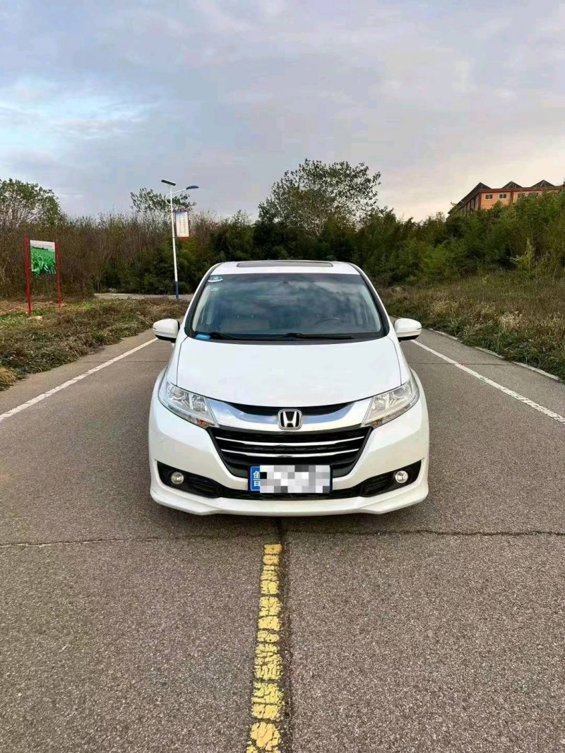 枣庄17年本田奥德赛1