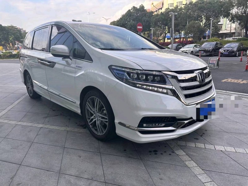 珠海20年本田艾力绅2