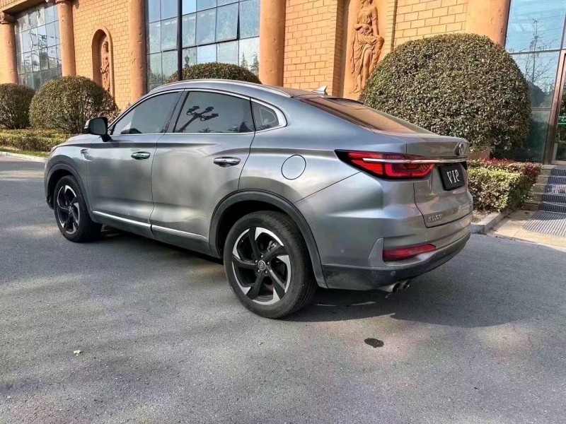 常州19年长安汽车CS855