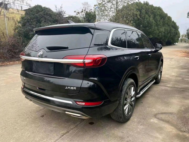 广州21年别克昂科旗8