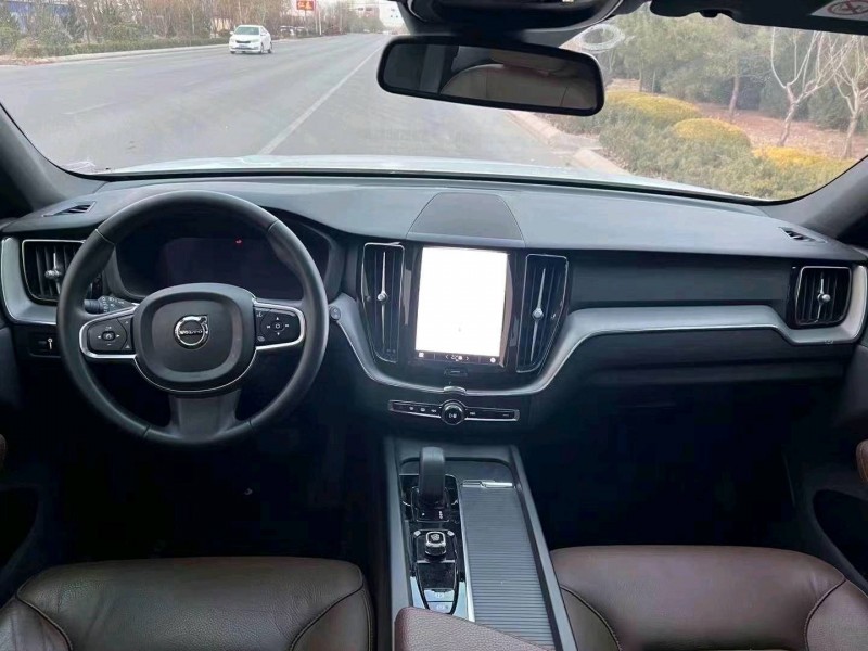 东营22年沃尔沃XC609