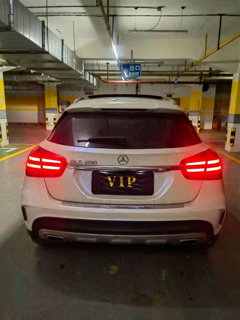 武汉19年奔驰GLA6