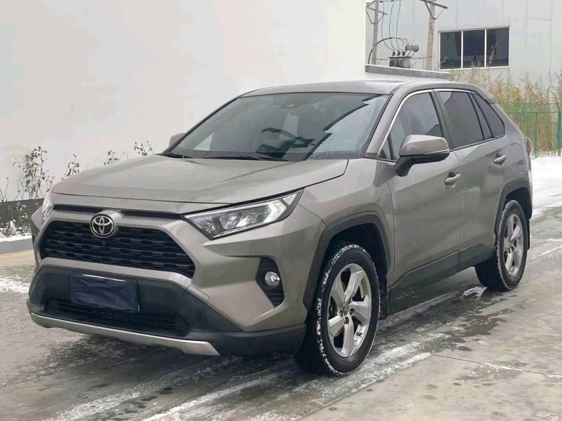 邯郸21年丰田RAV4荣放2