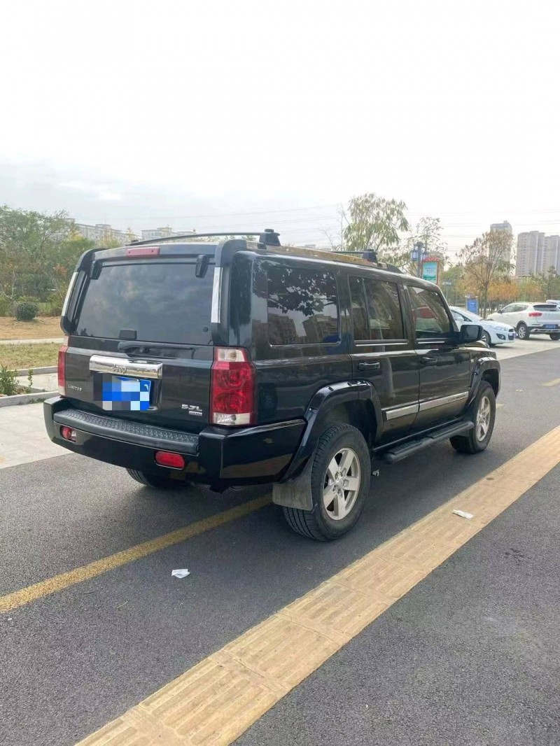 东营08年Jeep指挥官5