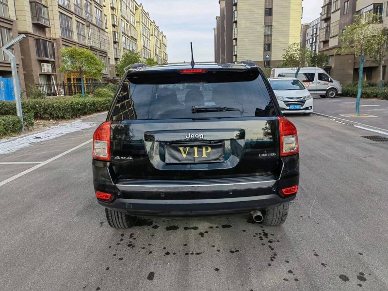 徐州12年Jeep指南者6