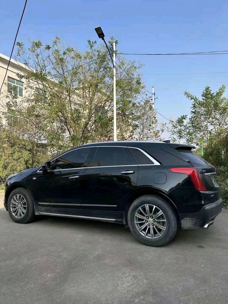 东营17年凯迪拉克XT52