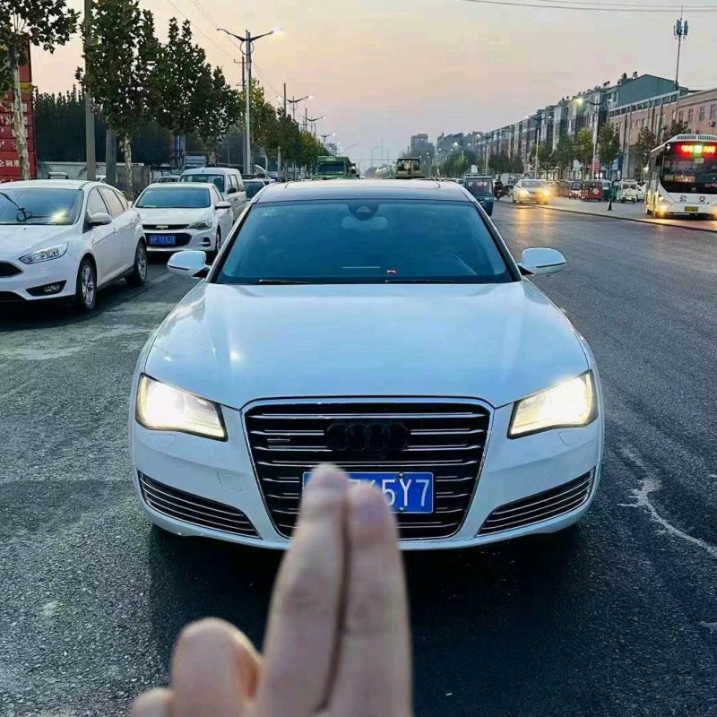 东营12年奥迪A8L1