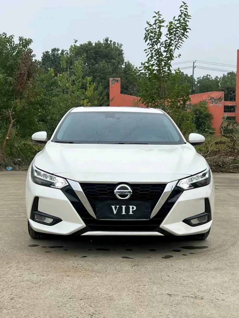 襄陽21年日產軒逸1