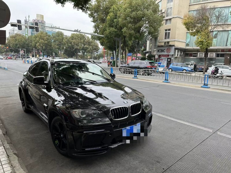 成都11年宝马X62