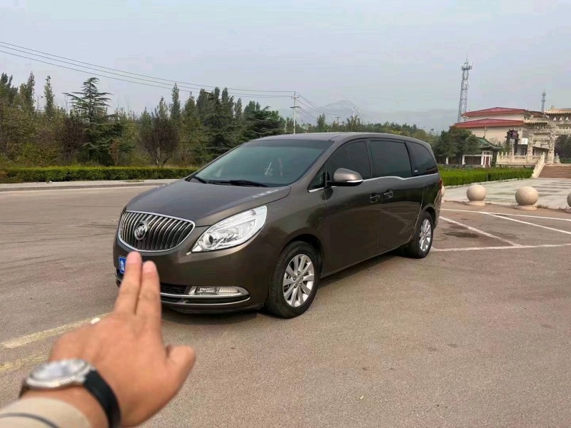 枣庄16年别克GL82