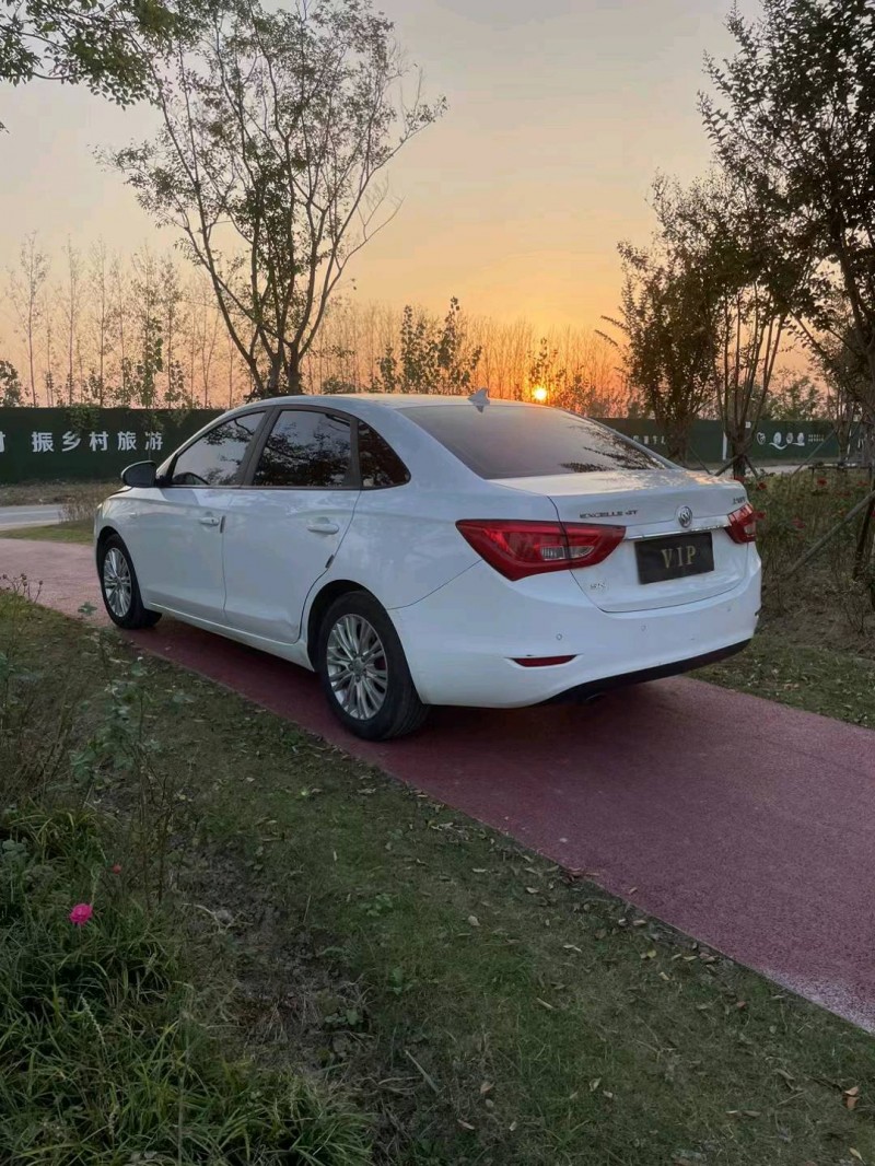 徐州17年别克英朗4