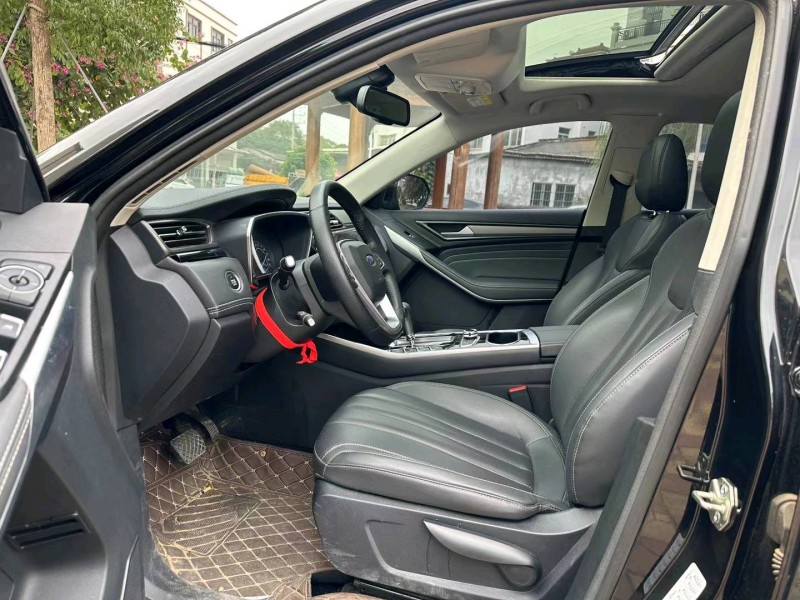 广州22年福特领界6