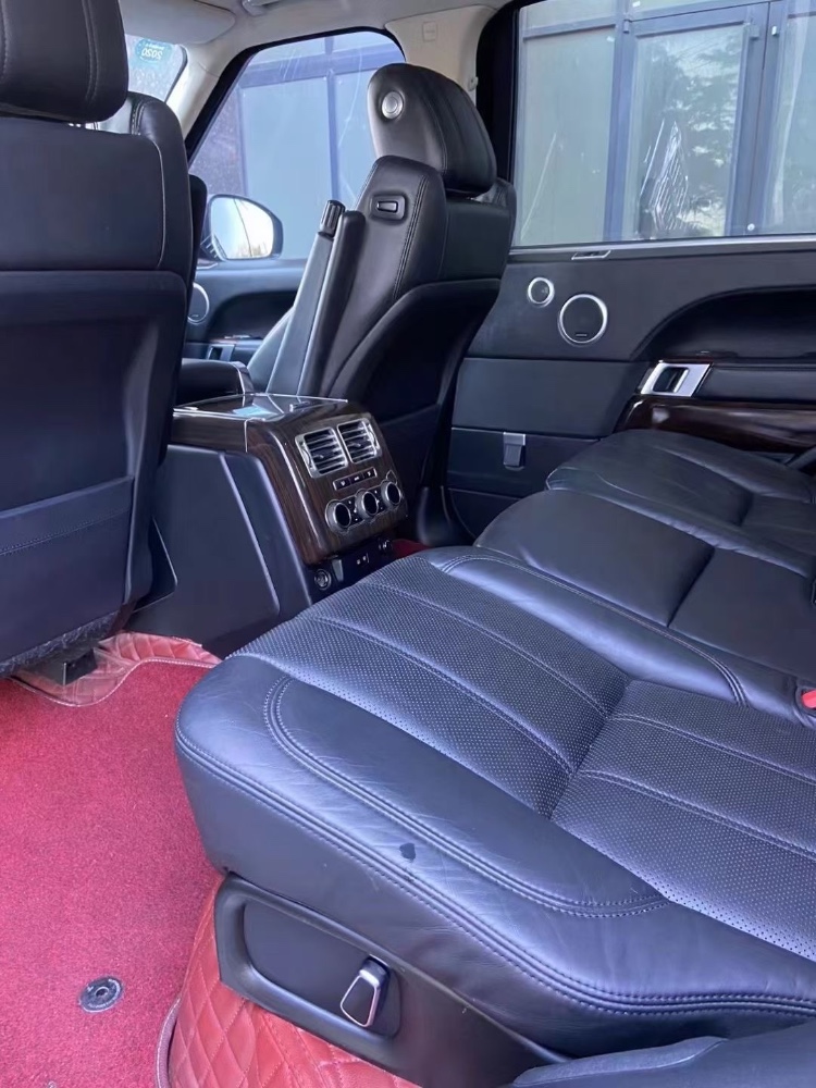 济南15年路虎揽胜行政5