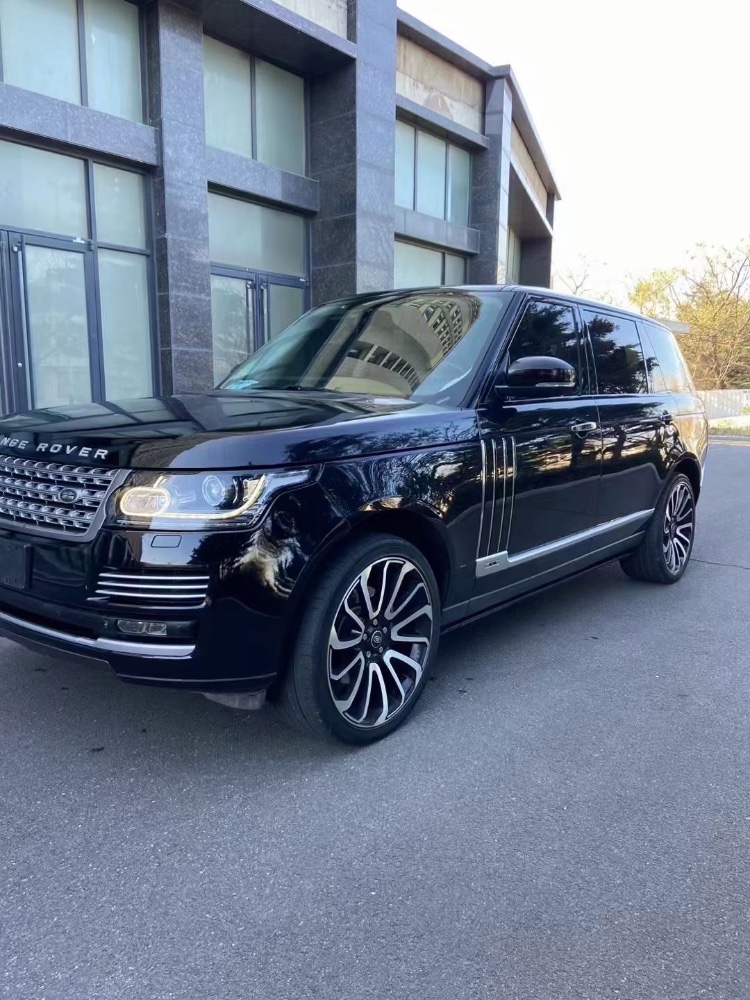 济南15年路虎揽胜行政7