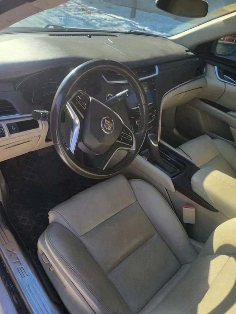 保定15年凯迪拉克XTS4