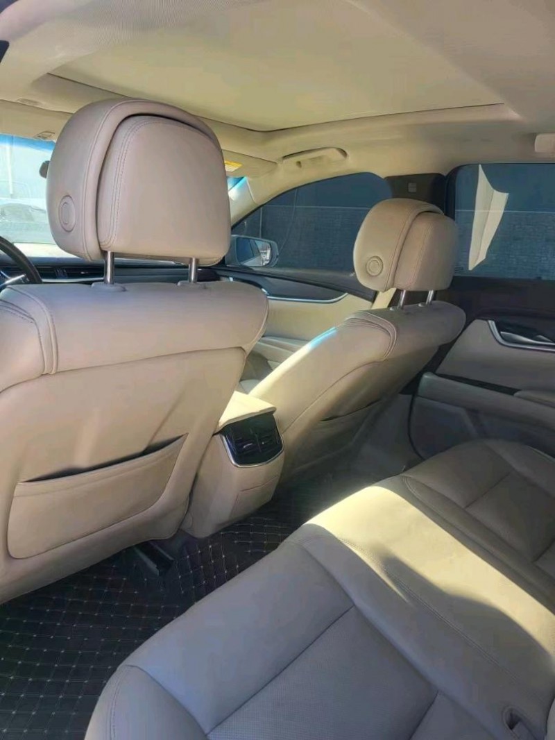 保定15年凯迪拉克XTS5