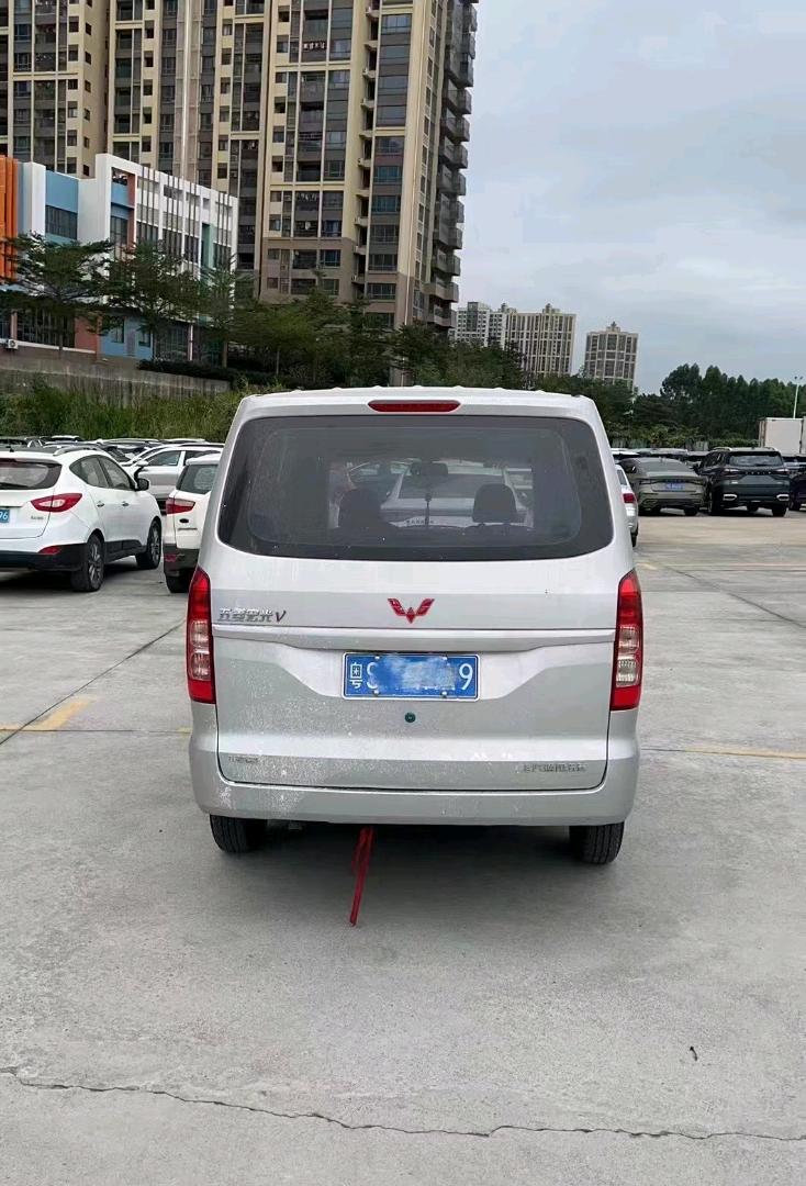 深圳22年五菱汽車宏光4