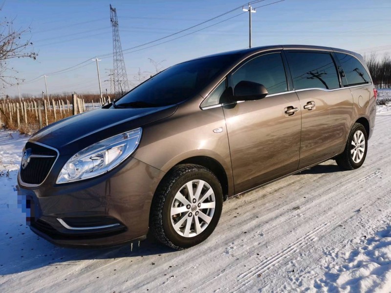 保定19年别克GL88