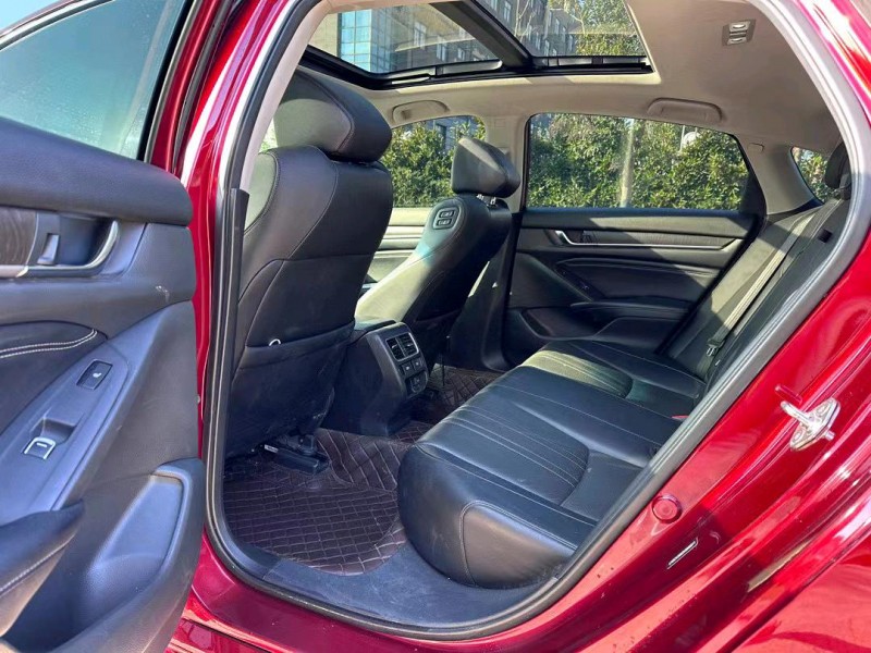 盐城18年本田雅阁4