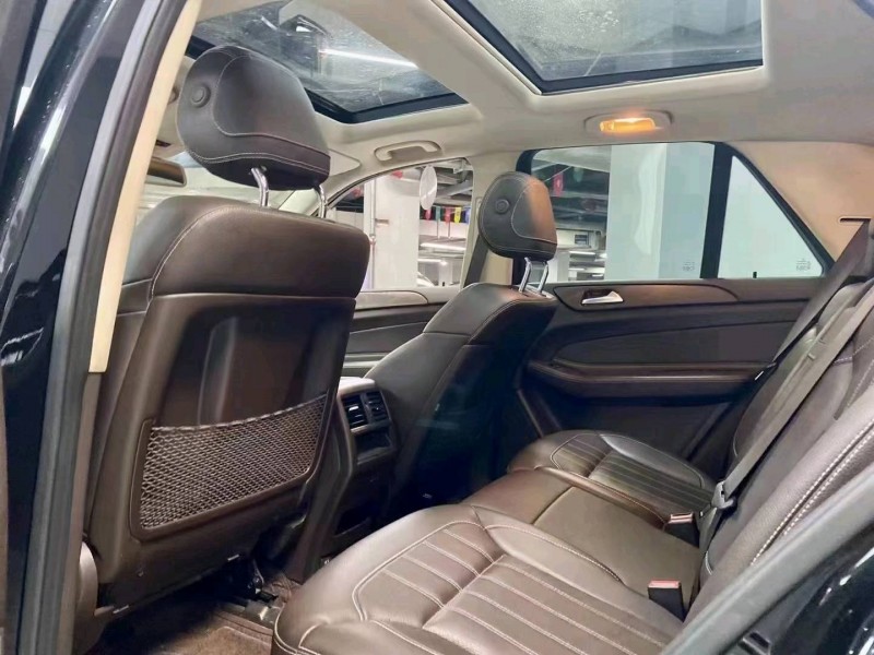 成都16年奔驰GLE8