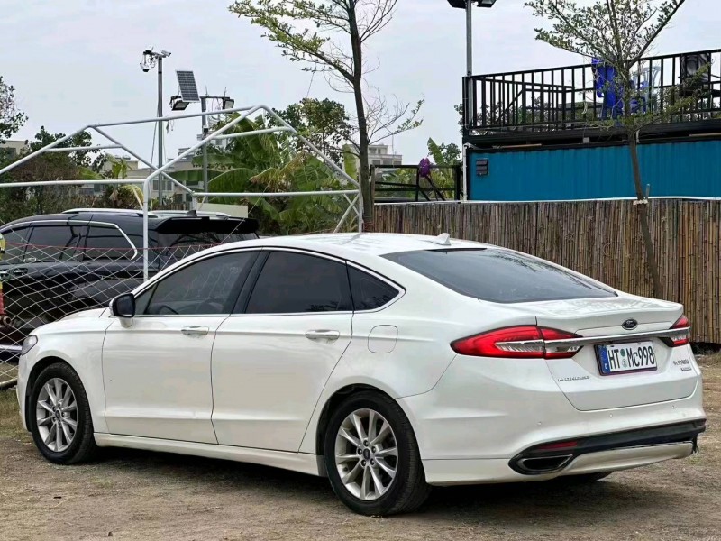 深圳17年福特蒙迪欧8