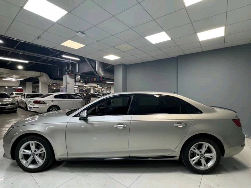 成都16年奥迪A4L2