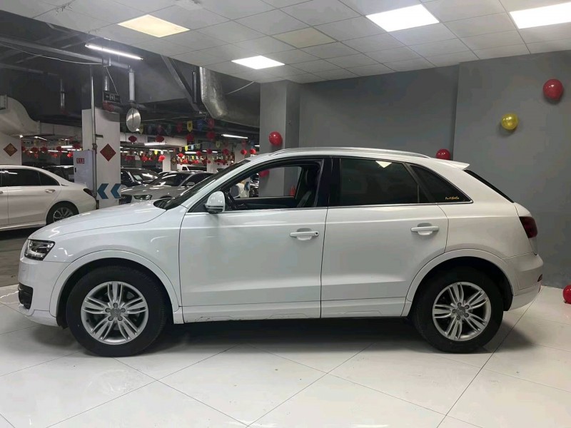 成都15年奥迪Q32