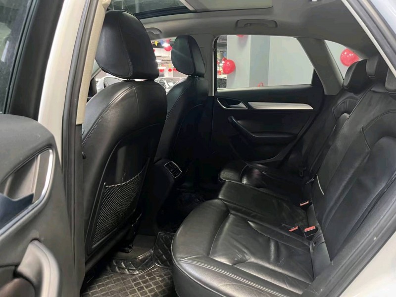 成都15年奥迪Q36