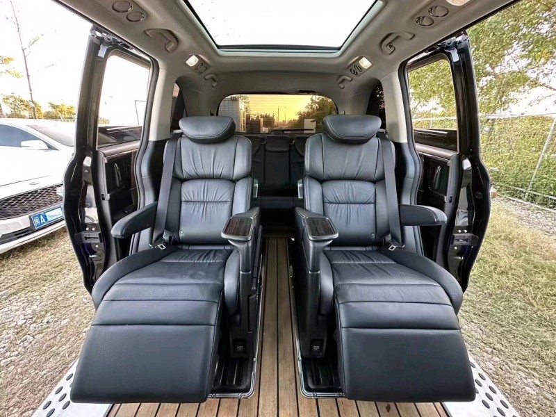 汕头19年本田艾力绅4