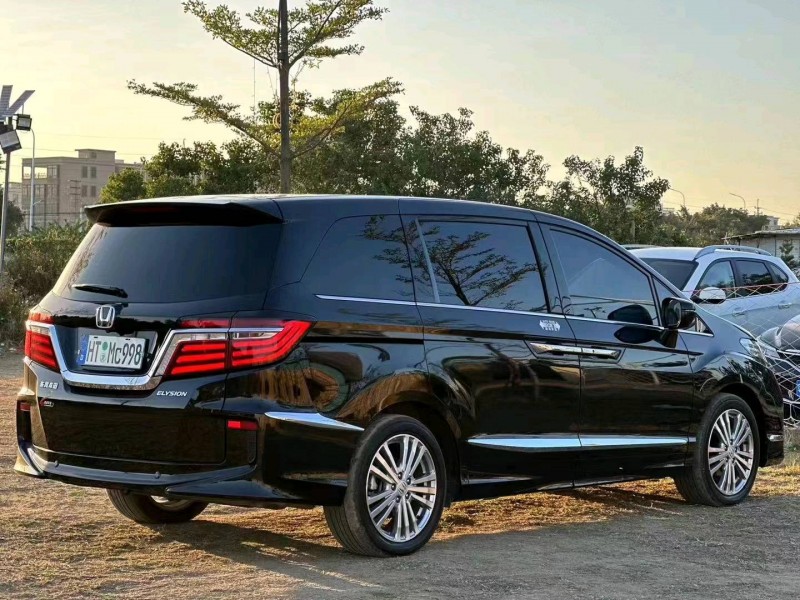 汕头19年本田艾力绅5