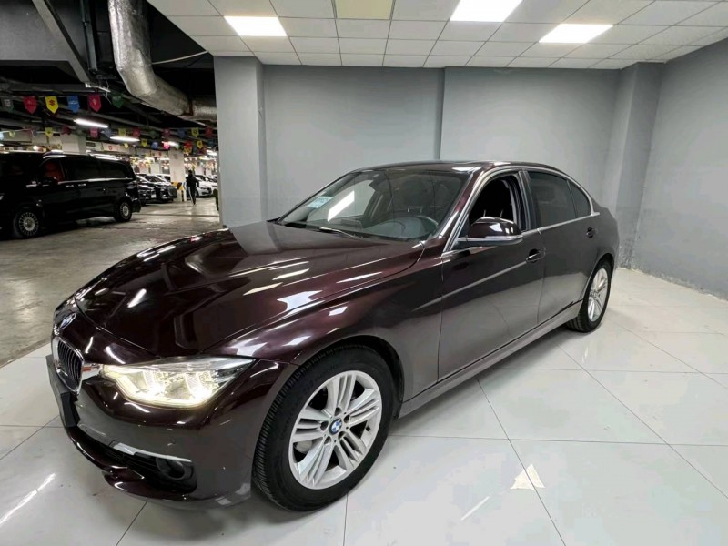 成都16年宝马3系3