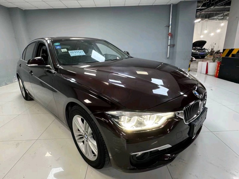 成都16年宝马3系6