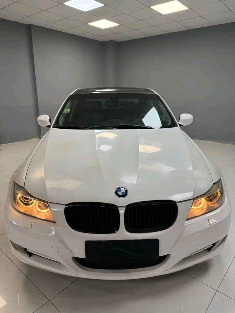 成都11年宝马3系1