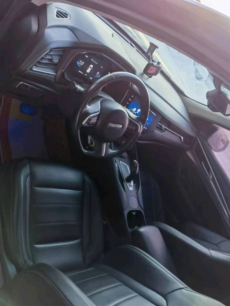 保定19年哈弗F76