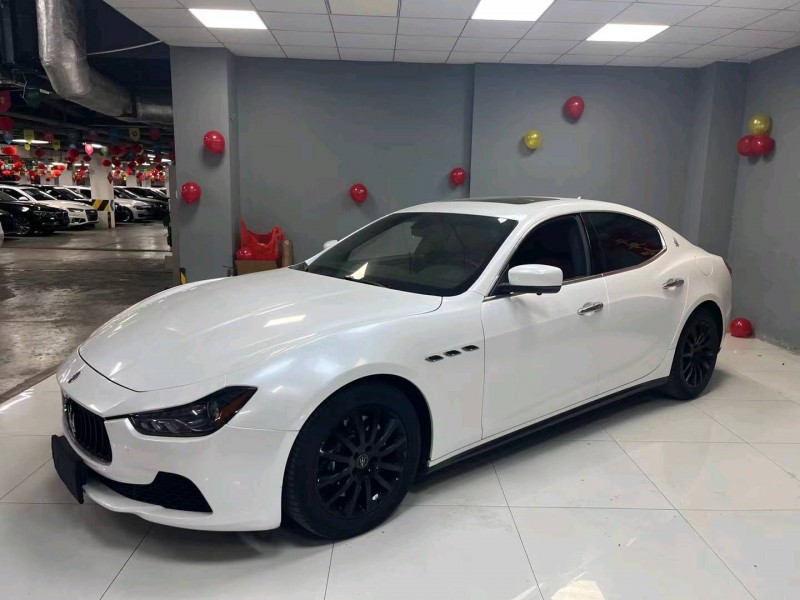 成都18年玛莎拉蒂Ghibli3