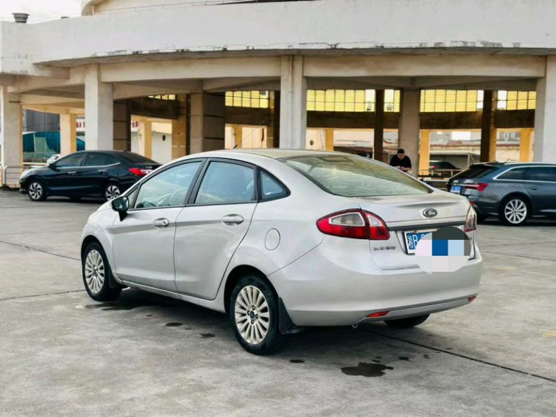 东莞13年福特嘉年华8