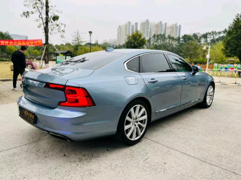 东莞17年沃尔沃S907