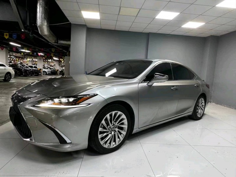 成都20年雷克萨斯ES3