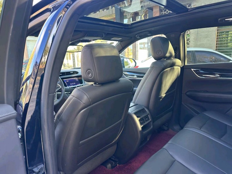 保定20年凯迪拉克XT59