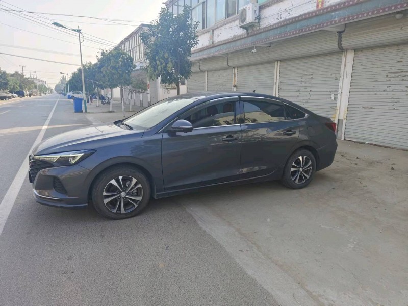 菏泽21年长安汽车逸动8