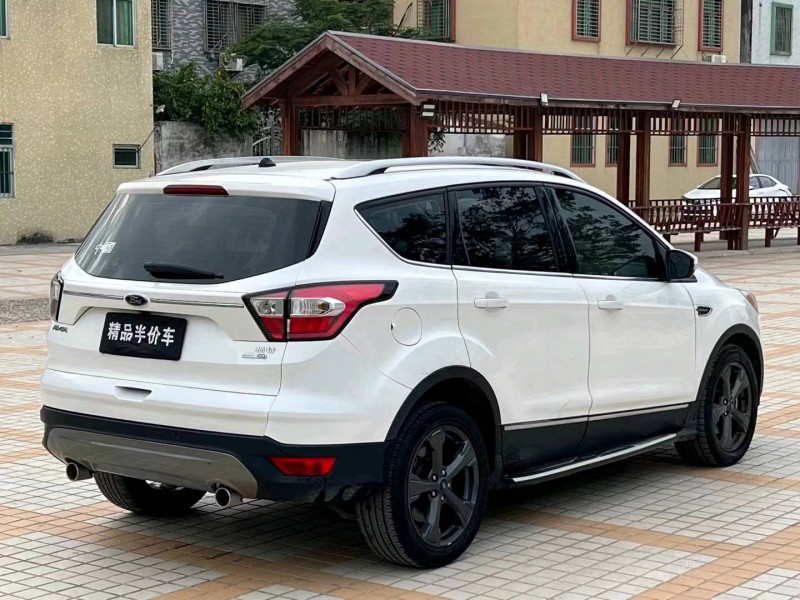 珠海19年福特翼虎8