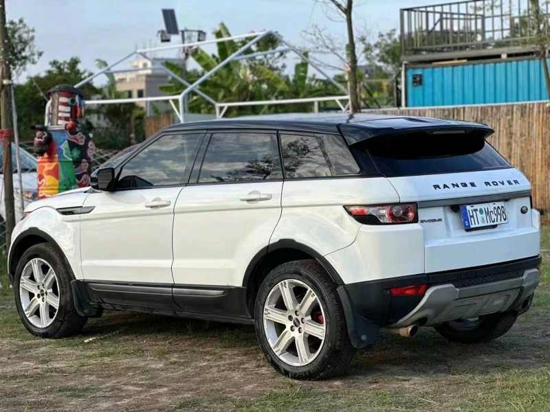 汕头13年路虎极光7