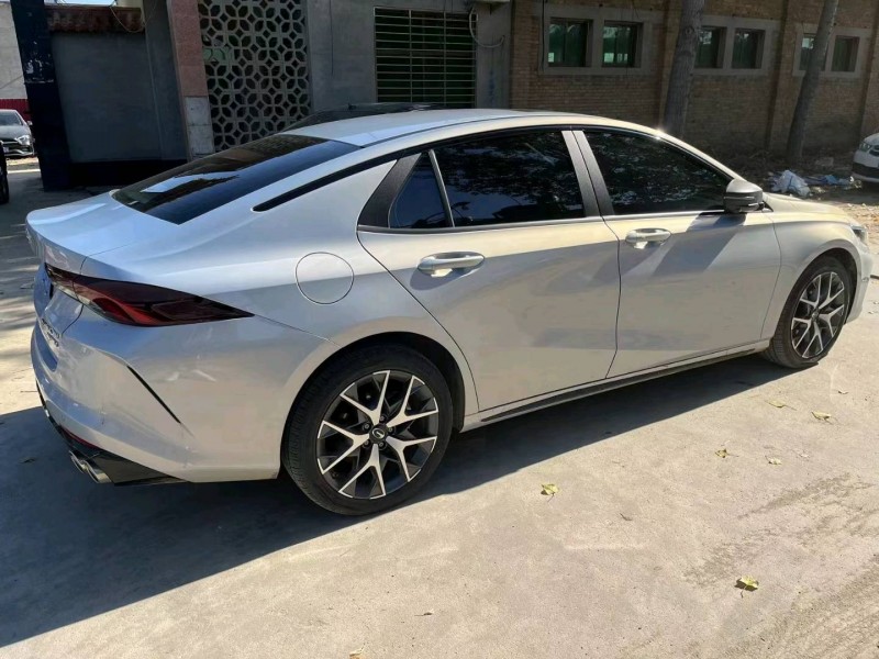 保定23年传祺影豹5