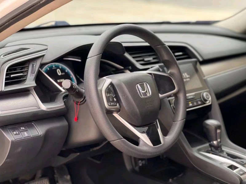 珠海18年本田思域4