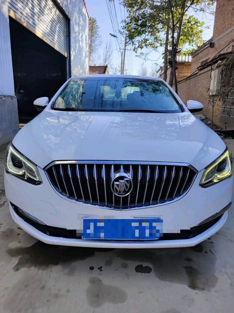 菏泽16年别克英朗1