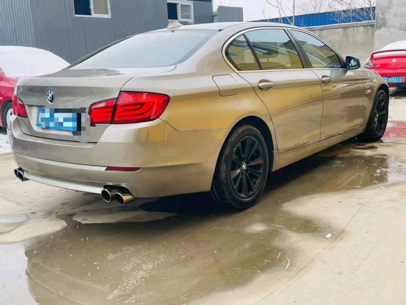 保定11年宝马5系3