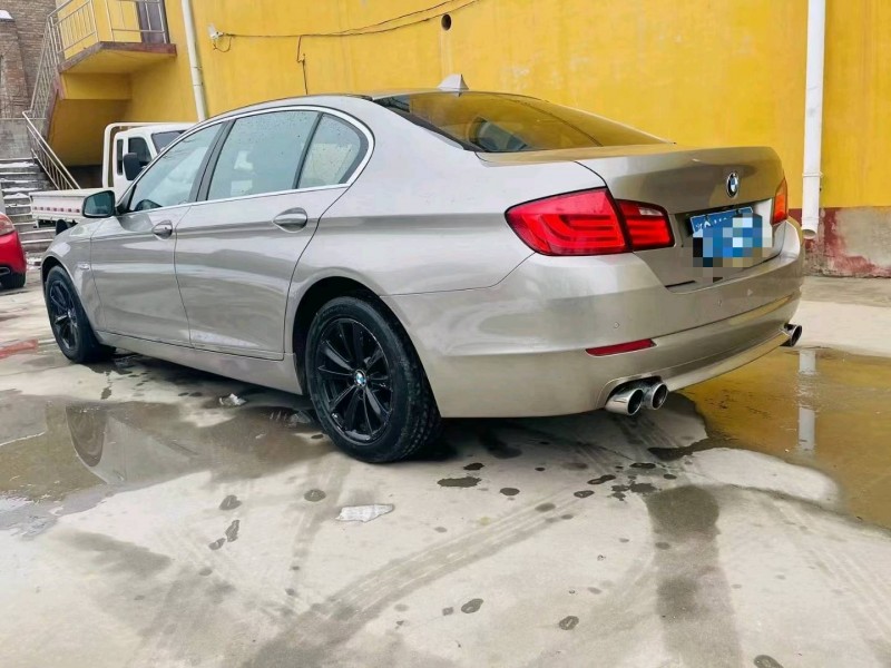 保定11年宝马5系4