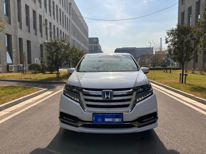 徐州19年本田艾力绅1